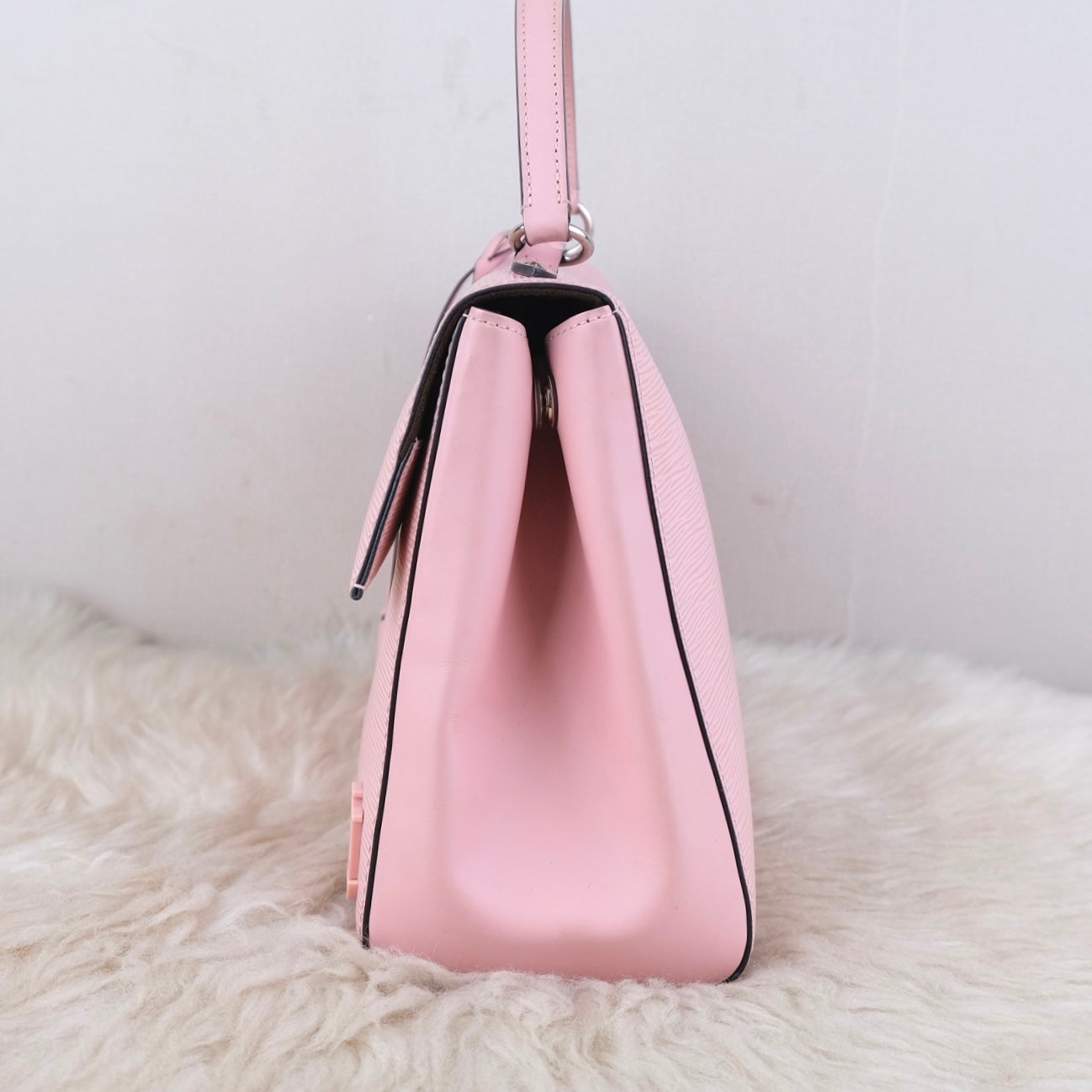Louis Vuitton Clunny MM Rose Ballerine EPI