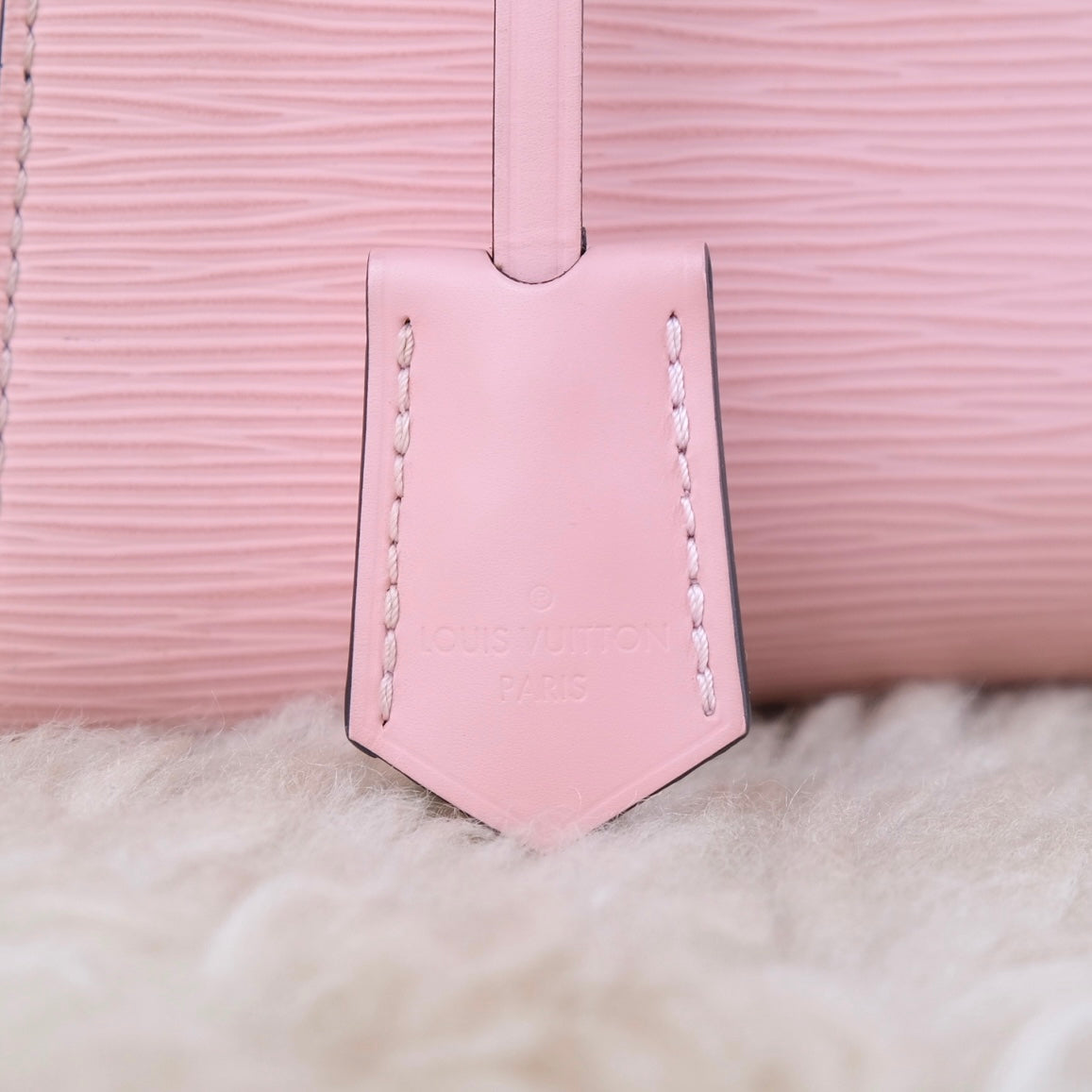 Louis Vuitton Clunny MM Rose Ballerine EPI