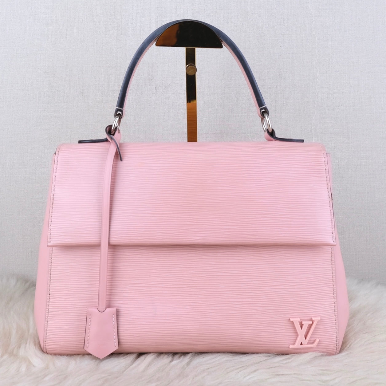 Louis Vuitton Clunny MM Rose Ballerine EPI
