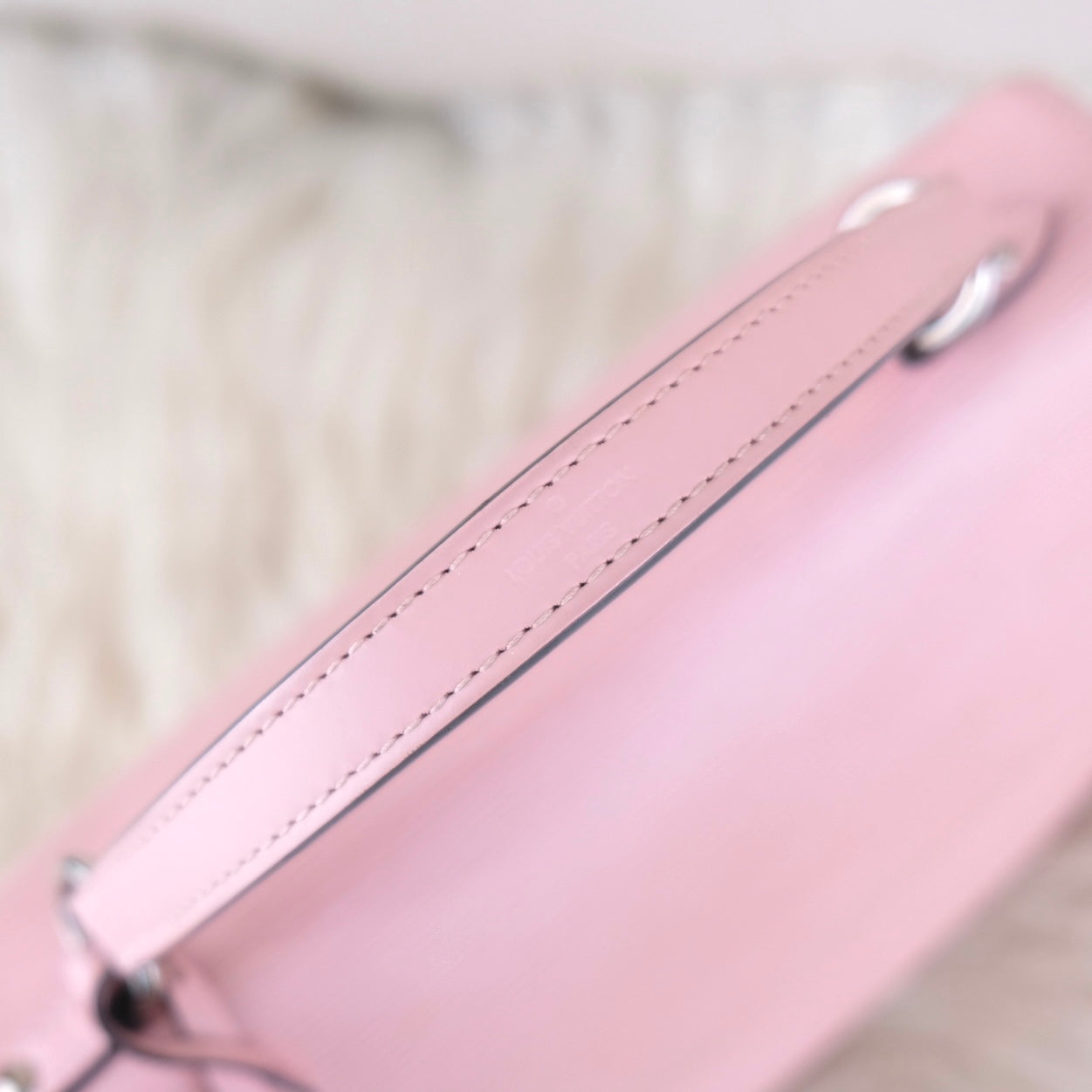 Louis Vuitton Clunny MM Rose Ballerine EPI