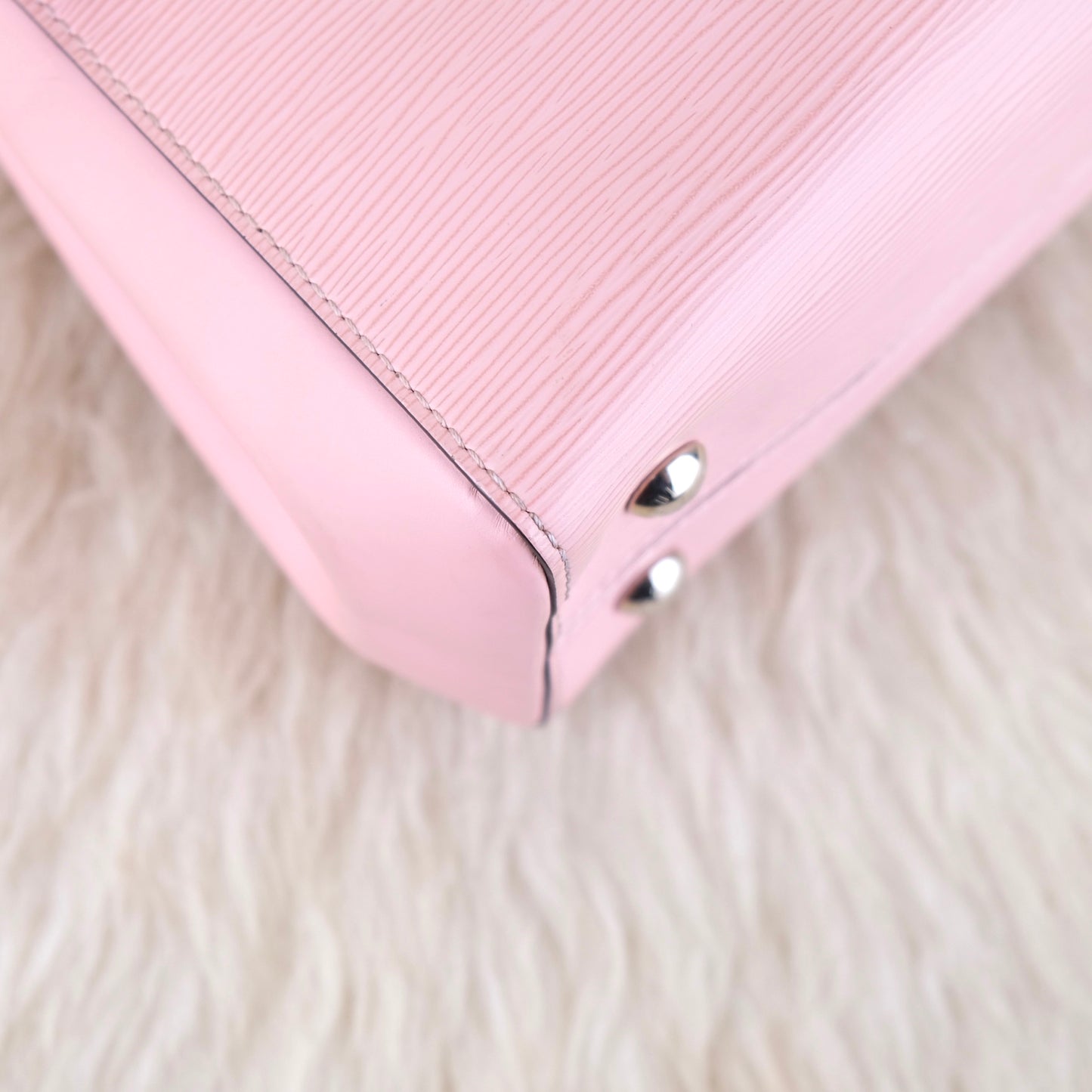 Louis Vuitton Clunny MM Rose Ballerine EPI