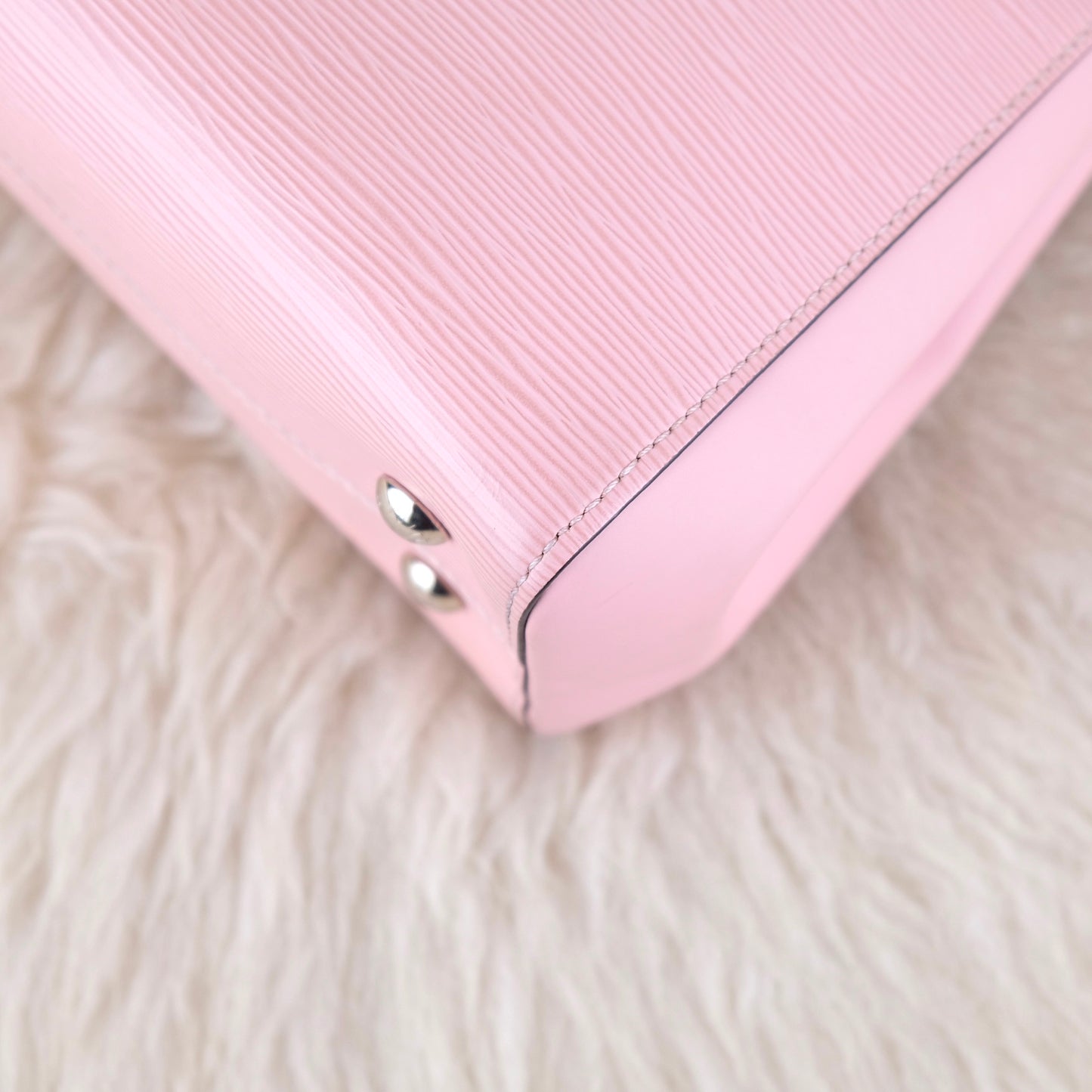 Louis Vuitton Clunny MM Rose Ballerine EPI