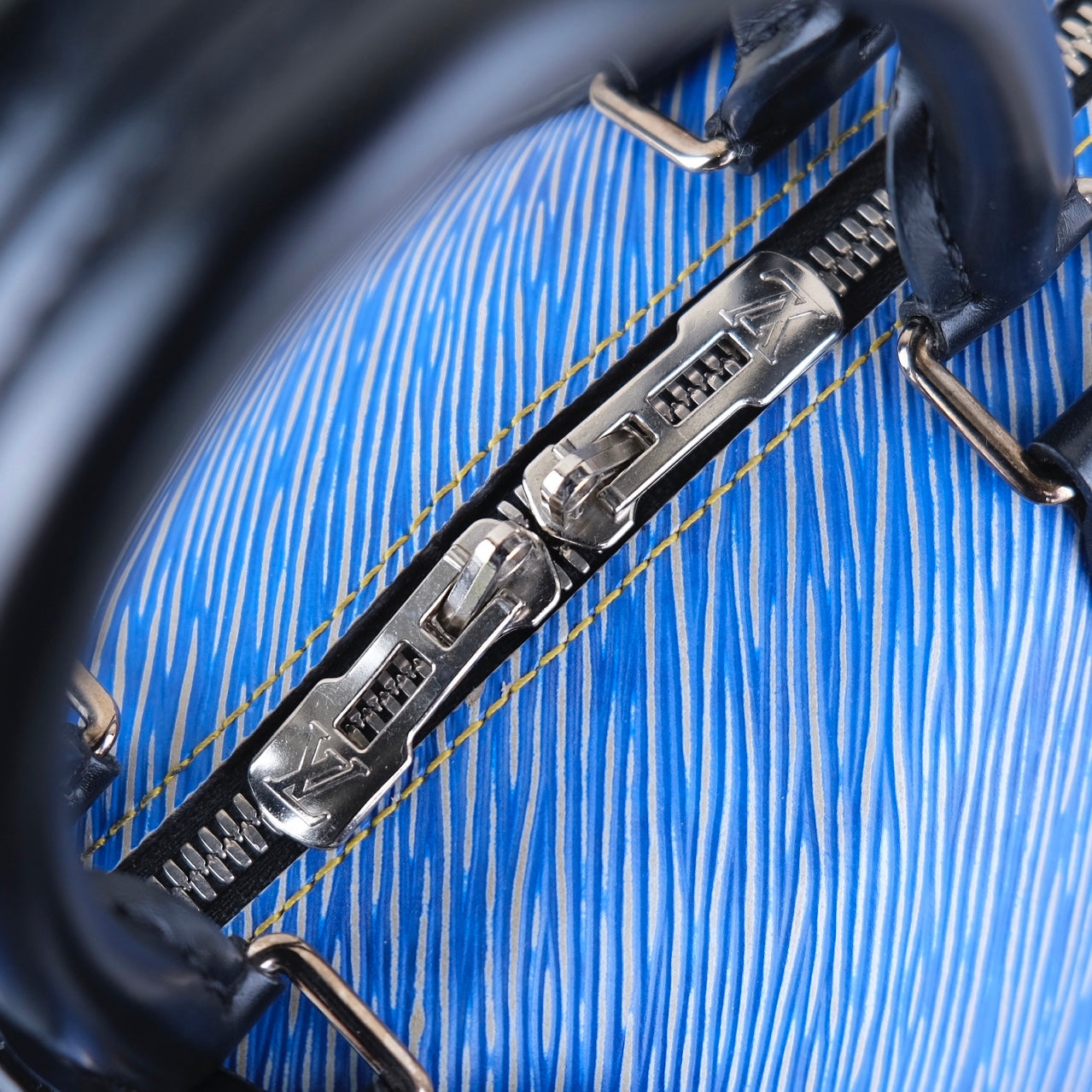 Louis Vuitton Speedy Bandouliere EPI 25 Denim