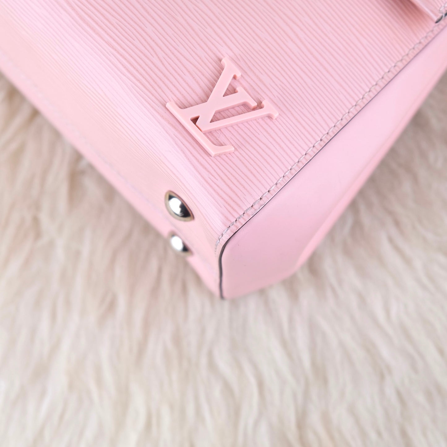 Louis Vuitton Clunny MM Rose Ballerine EPI