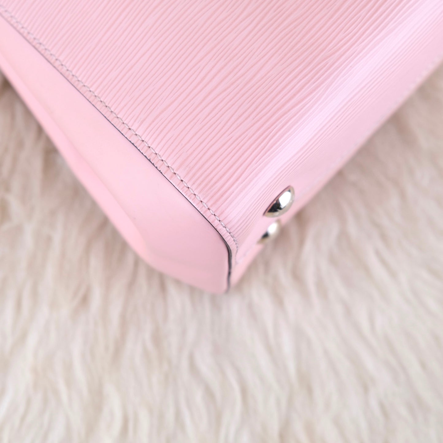 Louis Vuitton Clunny MM Rose Ballerine EPI